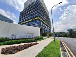 Science Park Drive (D5), Retail #484428511